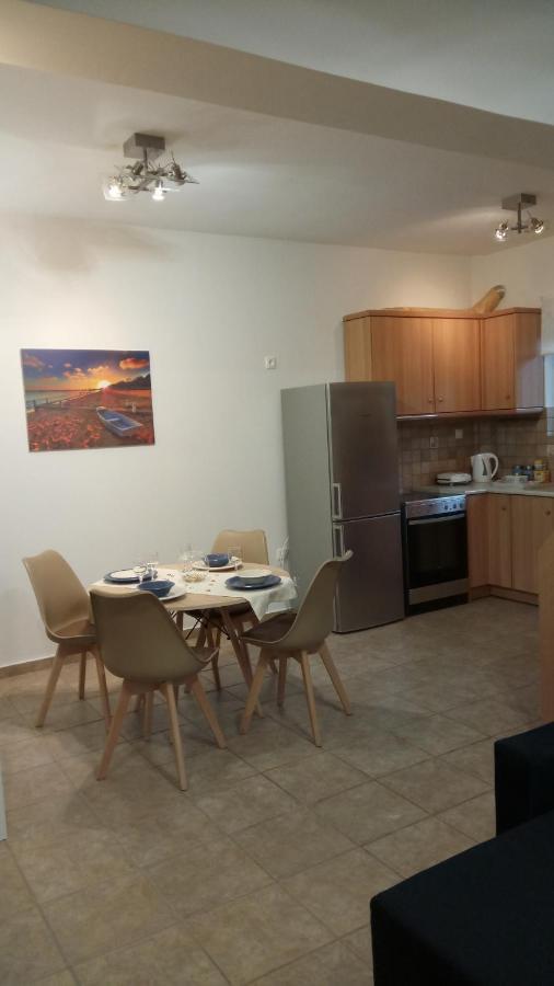 Overnight Athens Airport And Raphina Port Apartment Artemida  Bagian luar foto