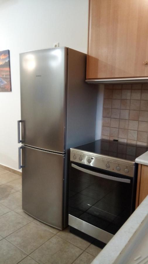 Overnight Athens Airport And Raphina Port Apartment Artemida  Bagian luar foto